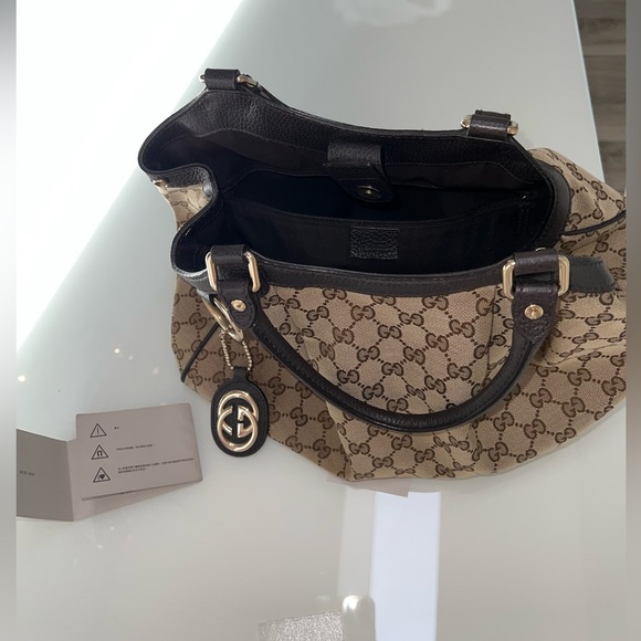 Gucci GG Canvas Sukey Medium Tote - Picture 6 of 15